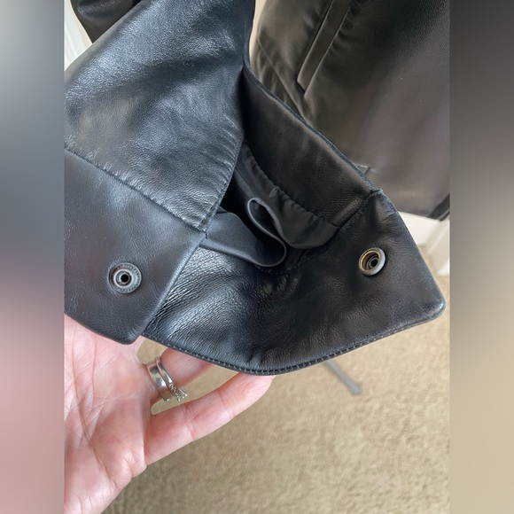 Banana republic black leather jacket size small - Picture 10 of 13